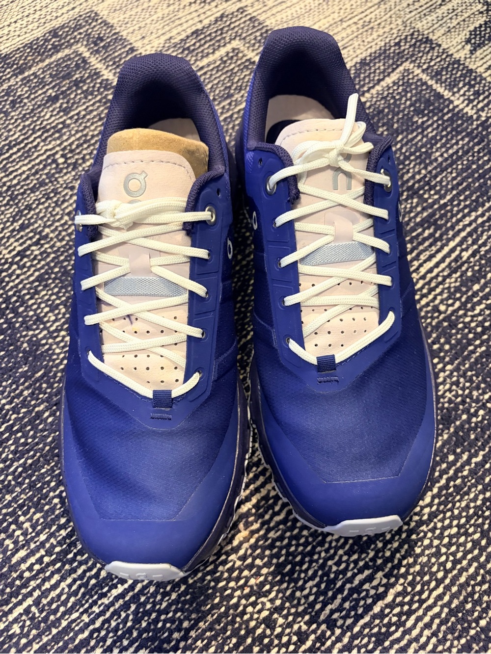On Running Cloudventure Women’s sneakers